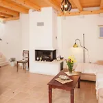 Luxury Getaway מאקרסקה