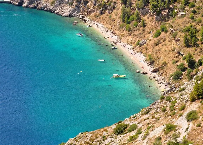 Luxury Getaway מאקרסקה