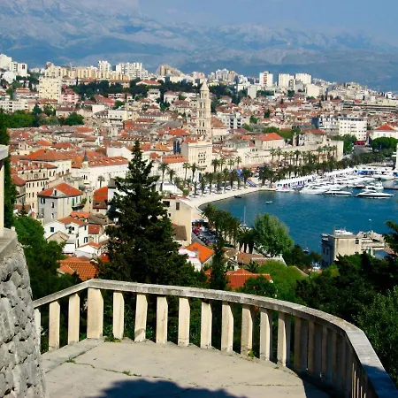 Luxury Getaway Dom wakacyjny Makarska